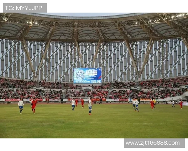 香港足球明星队携手成都荣耀共创足球新篇章